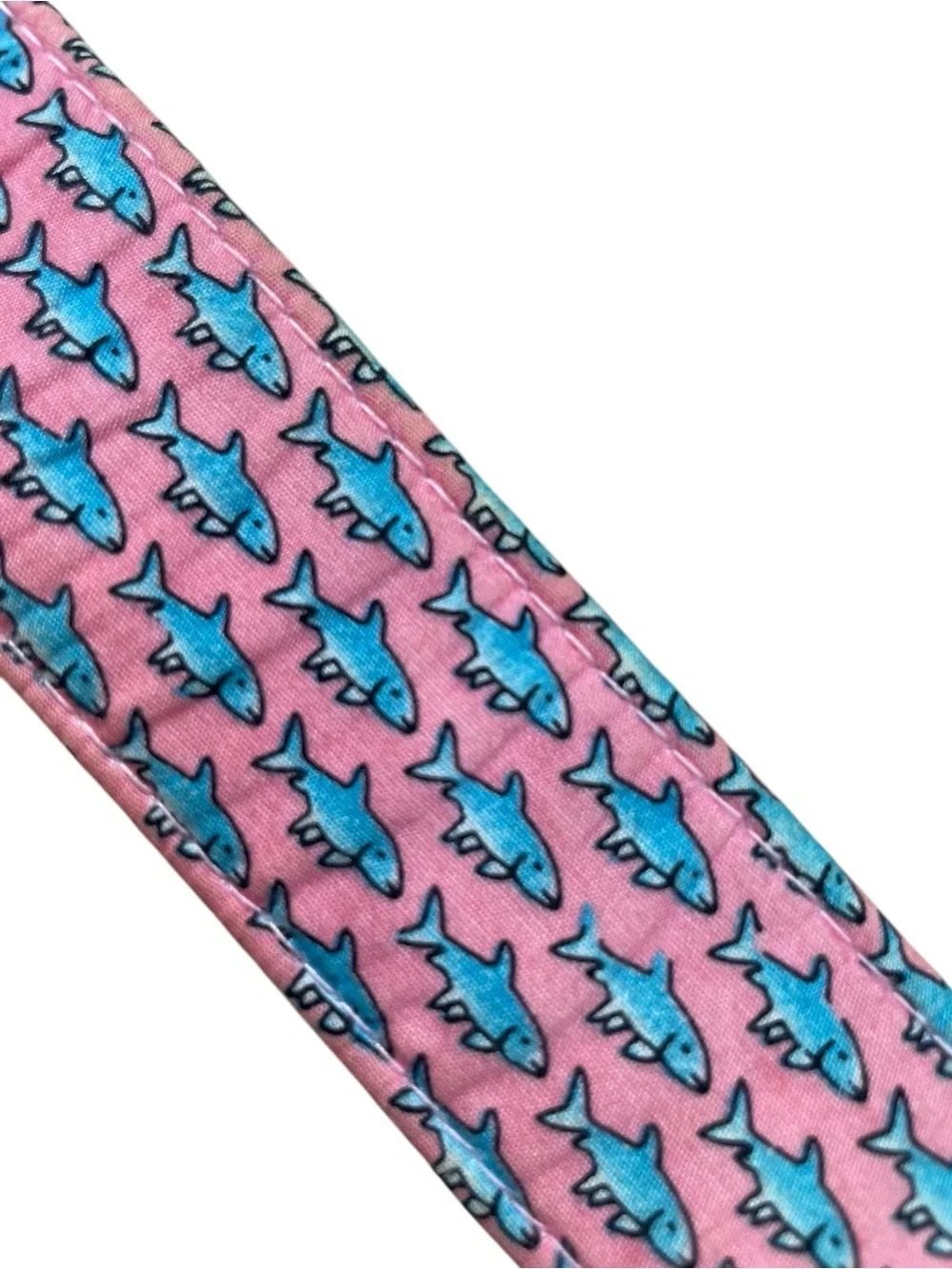 Vineyard Vines Unisex D-RING Belt Pink Sharks Sz XL Preppy Coastal Beach Golf